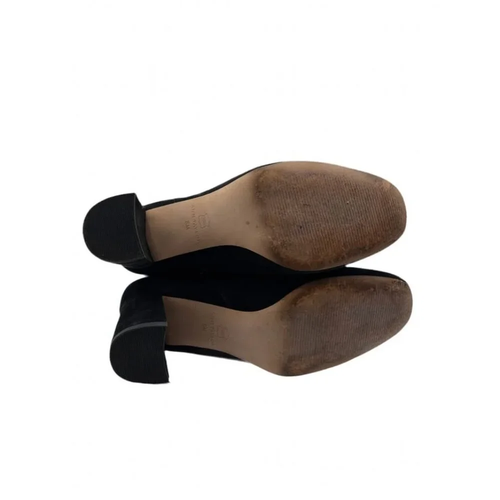 Ann Taylor Boots‎